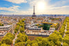 La fashion week di Parigi al via tra fervore e tensioni
