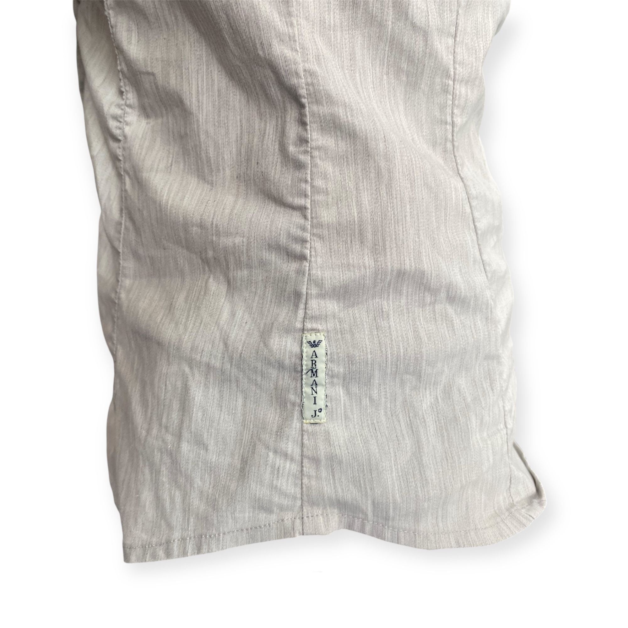 Camicia con volant sullo scollo