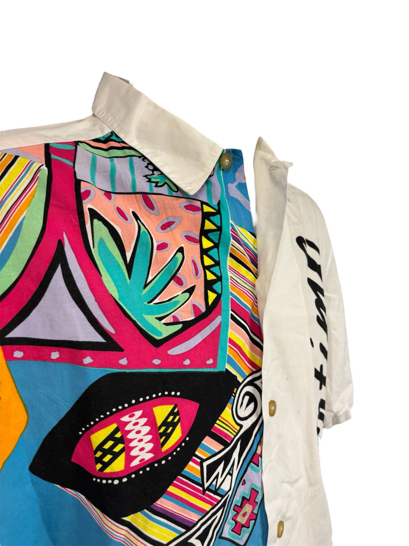 Camicia mezza manica con fantasia astratta e scritta laterale BYBLOS