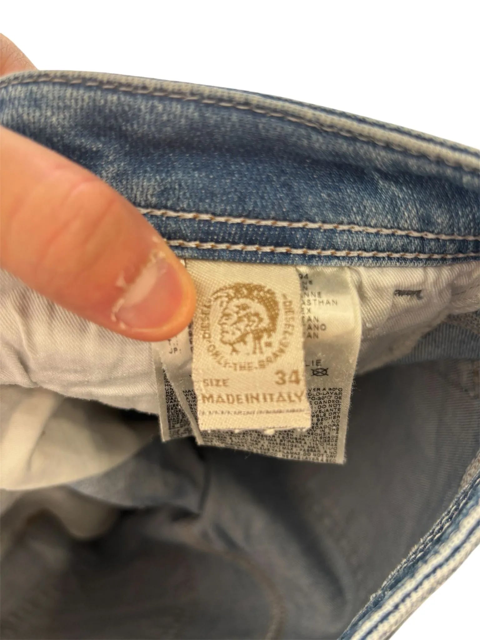 Jeans cinque tasche con vita regolare DIESEL