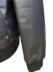 Giacca bomber texture perforata con chiusura zip e colletto a fascia