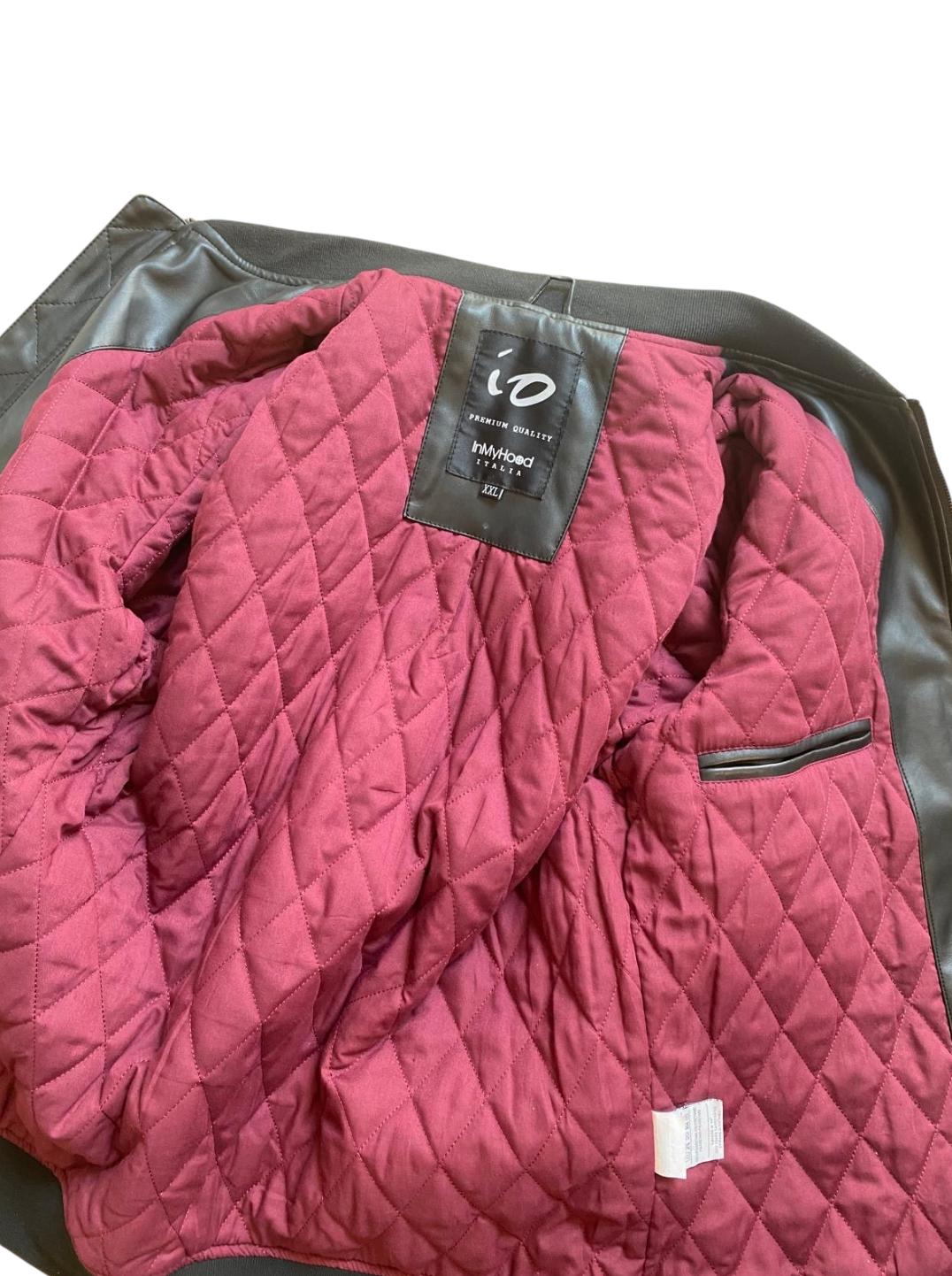 Giacca bomber texture perforata con chiusura zip e colletto a fascia