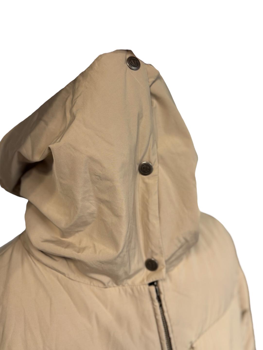 Piumino con collo alto e con tasche nascoste MARLBORO