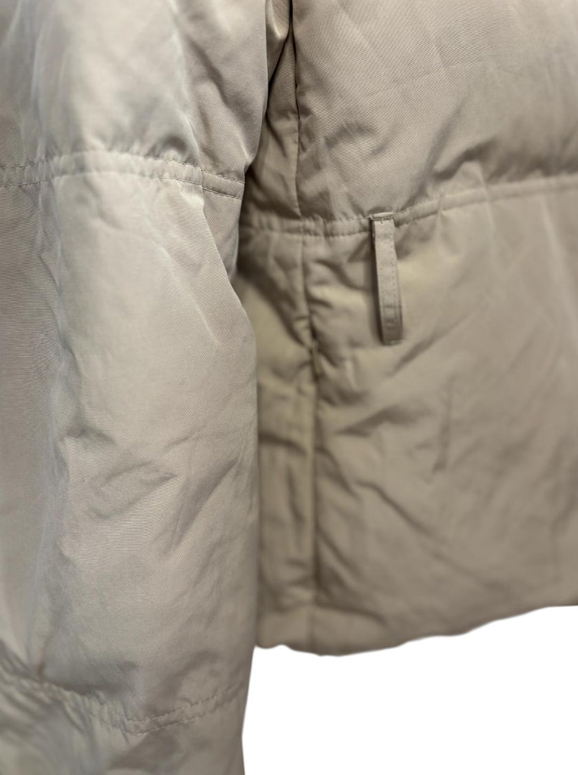 Piumino con collo alto e con tasche nascoste MARLBORO