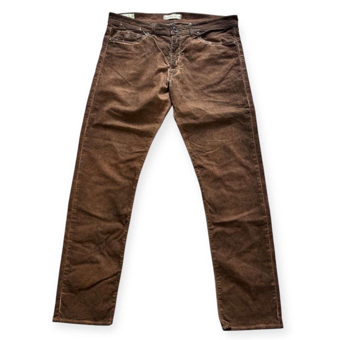 Pantalone effetto vintage con cuciture a contrasto MCS