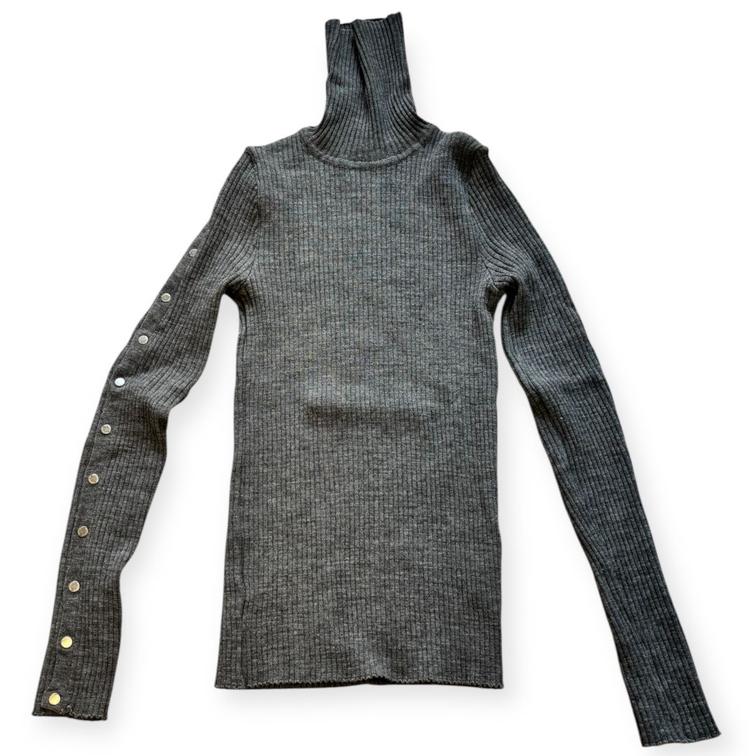 Maglia dolcevita a costine con bottoni sulla manica PINKO