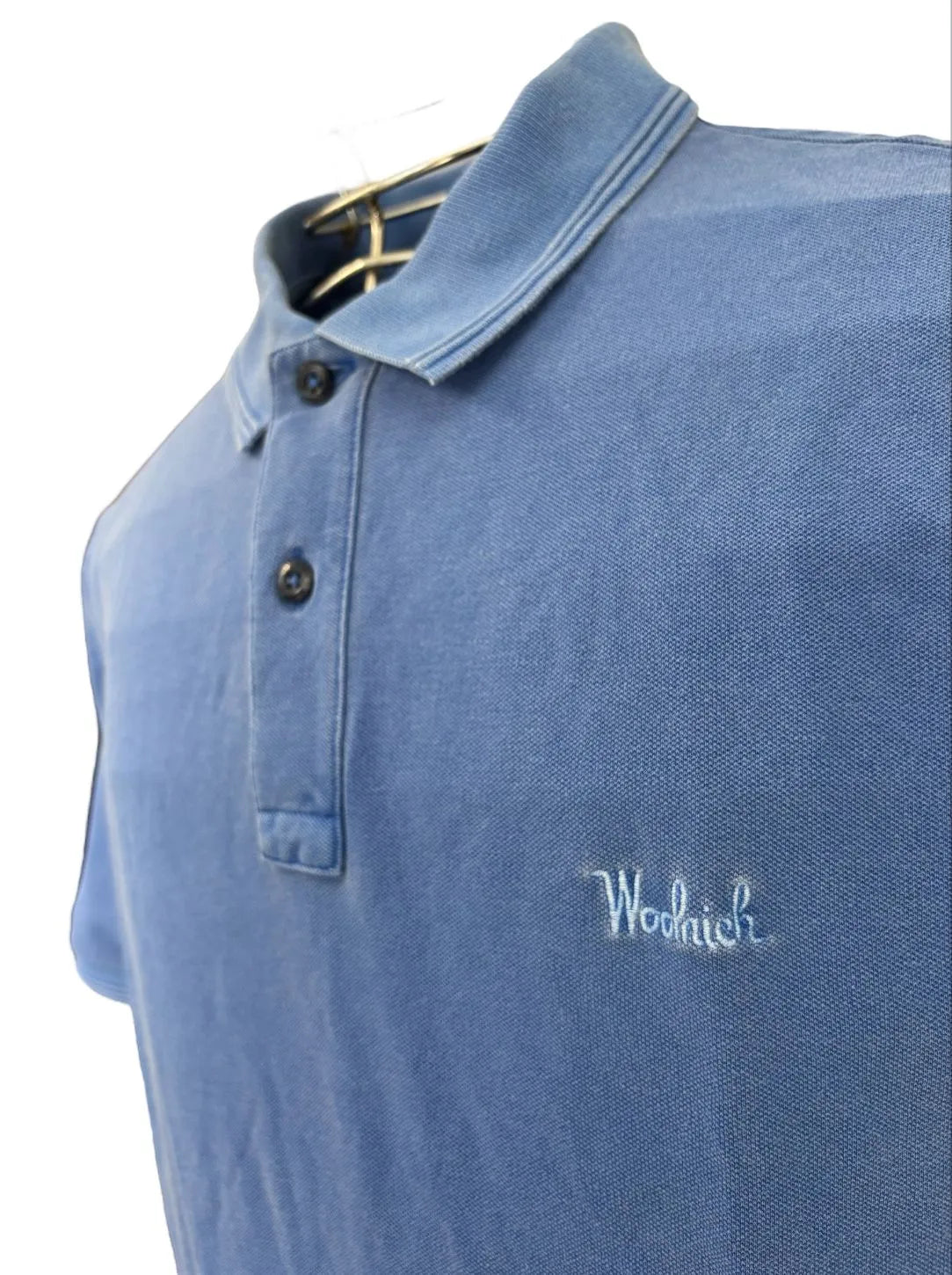 Polo basic con due bottoni e logo