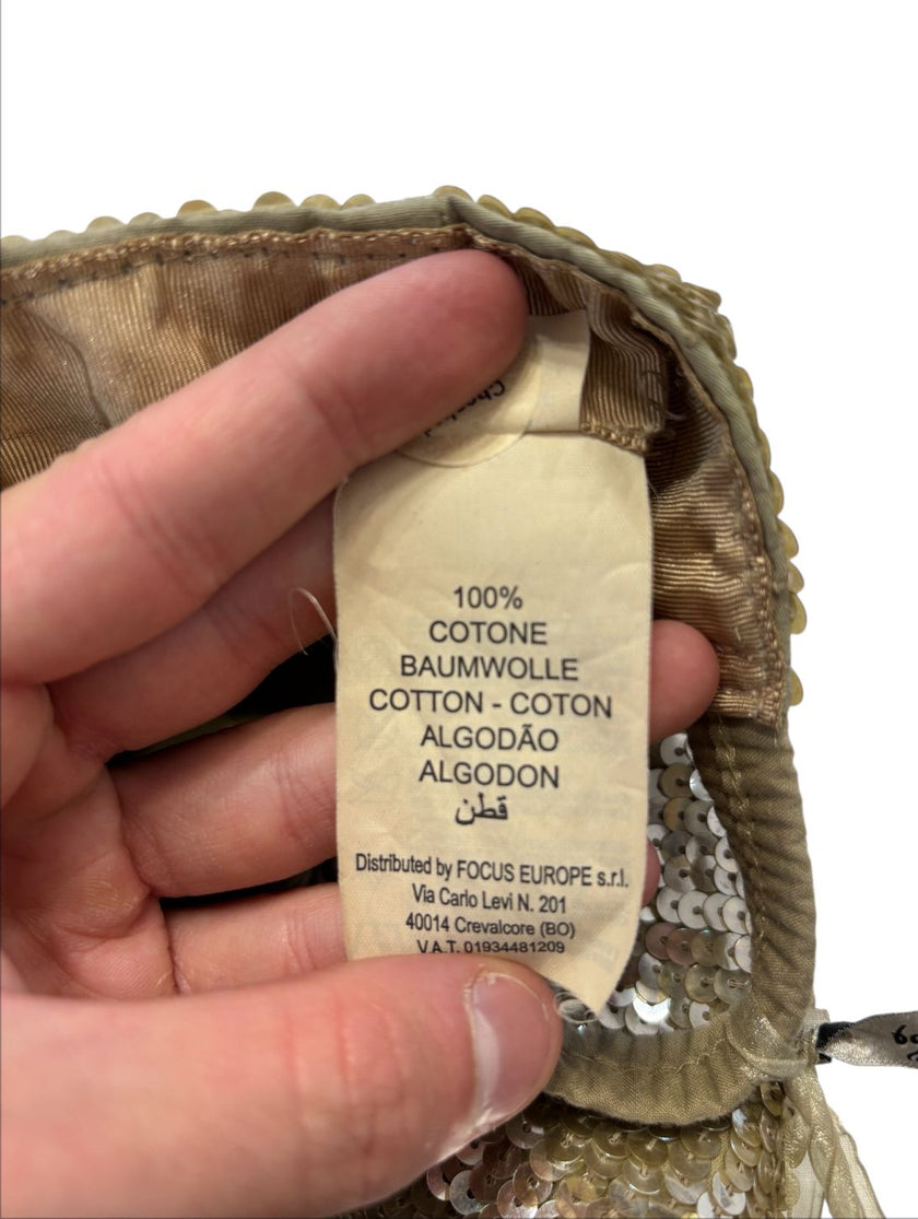 Cappello in paillettes GUESS