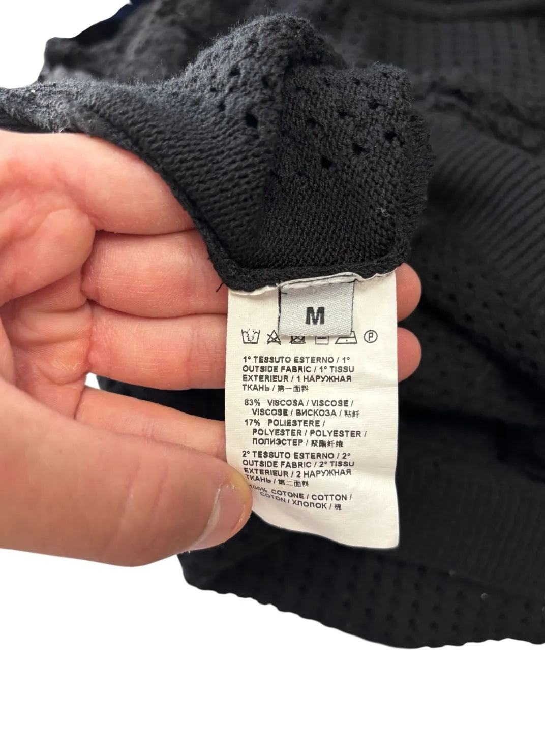 Maglia con dettagli sfrangiati