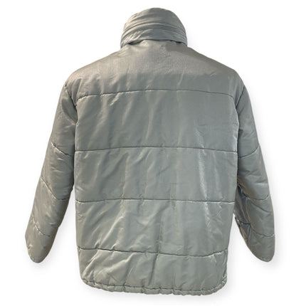 Piumino imbottito con collo alto e bottoni