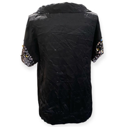 T-shirt con collo sciallato e dettagli strass sulle maniche