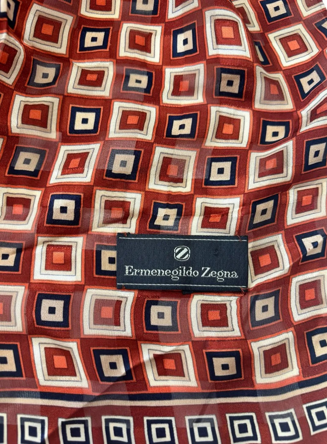 Foulard con fantasia a quadri
