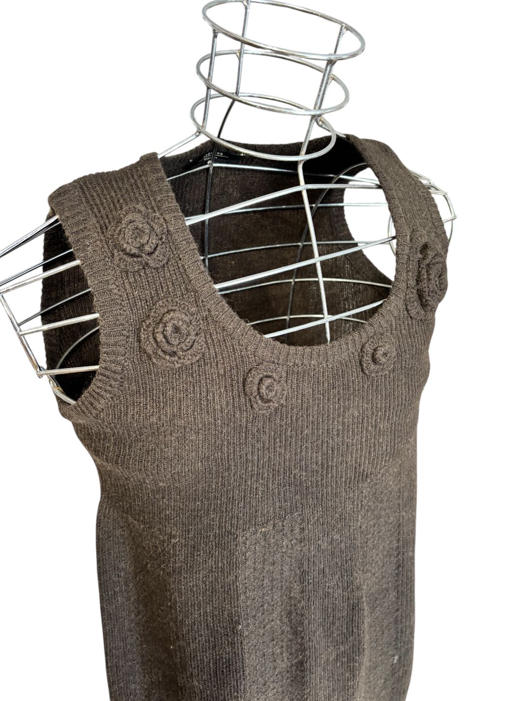 Abito giromanica con scollo rotondo con fiori in maglia applicati