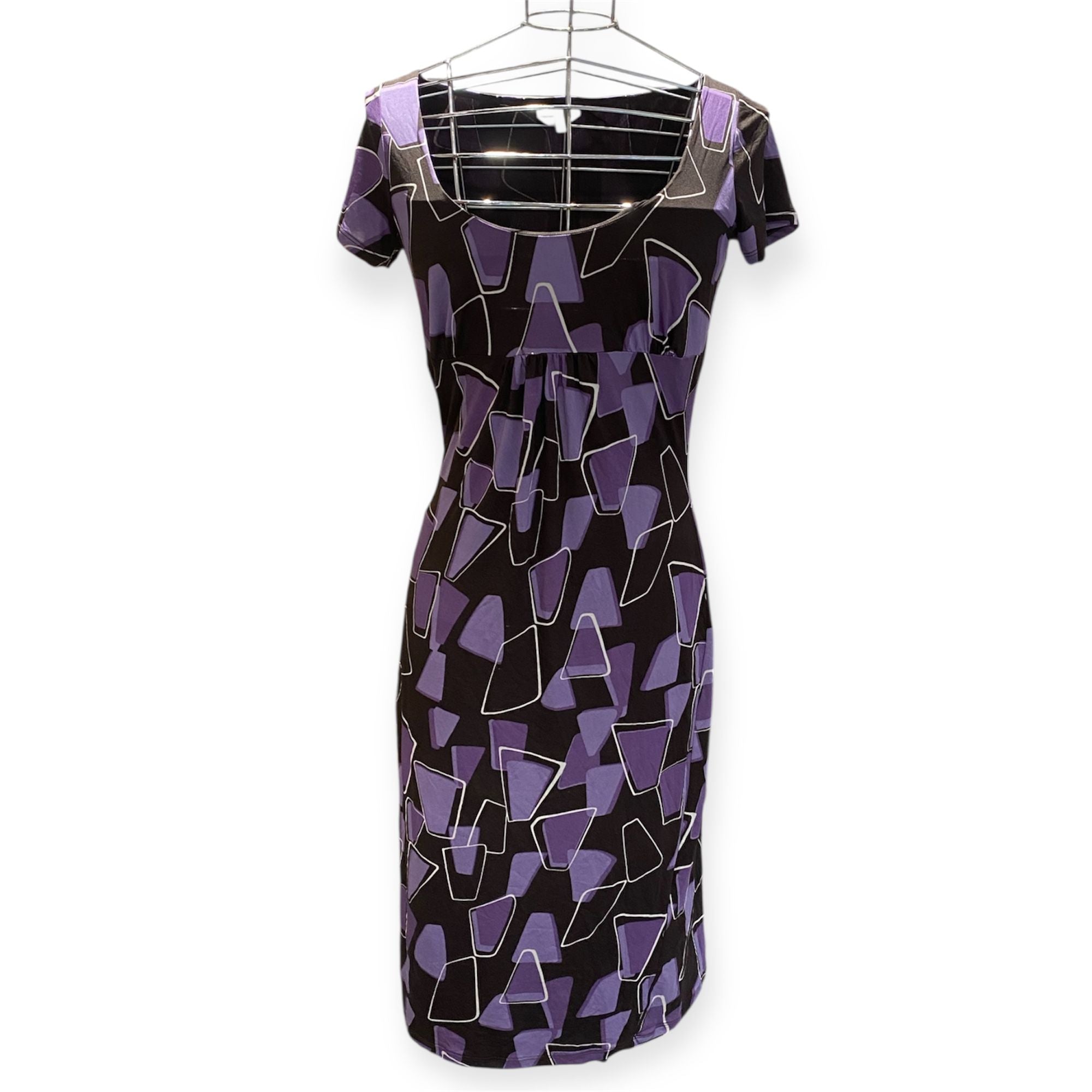 Abito midi con fantasia geometrica a mezze maniche