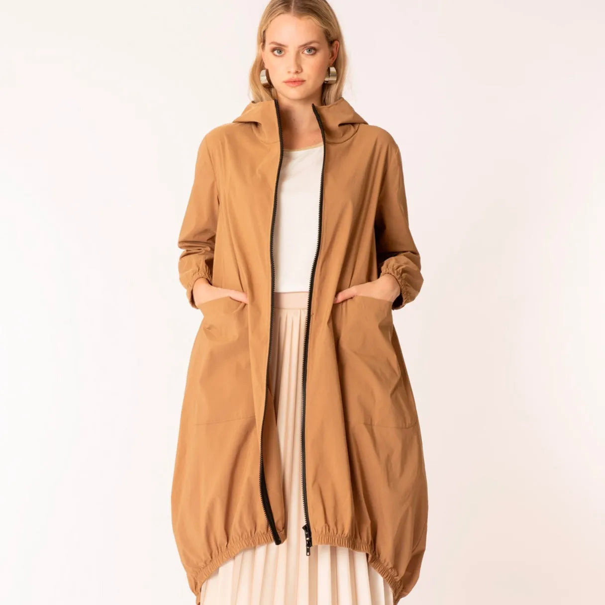 Giubbino Parka Lungo con Cappuccio MORE