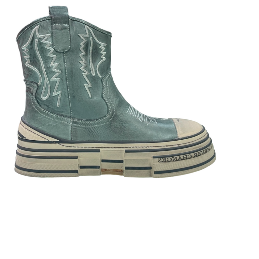 SNEAKERS Rebecca White