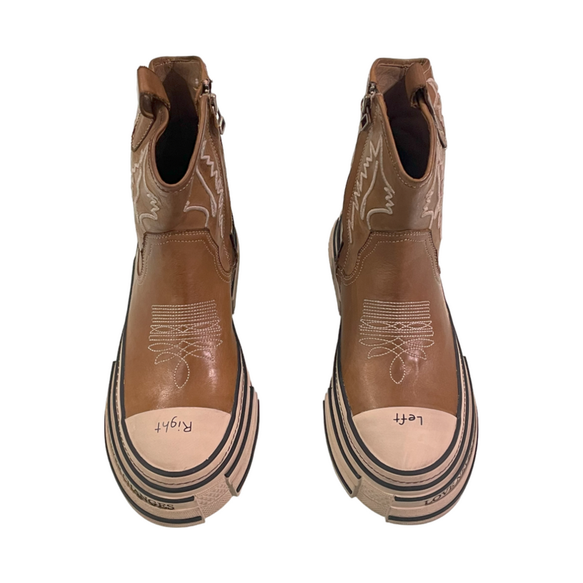 SNEAKERS Rebecca White