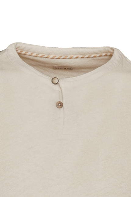 T-Shirt modello serafino