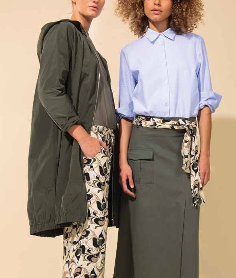 Giubbino Impermeabile Lungo con Cappuccio KARMA