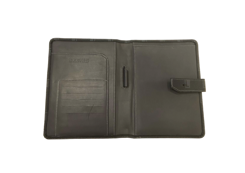 PORTAAGENDA KARL LAGERFELD