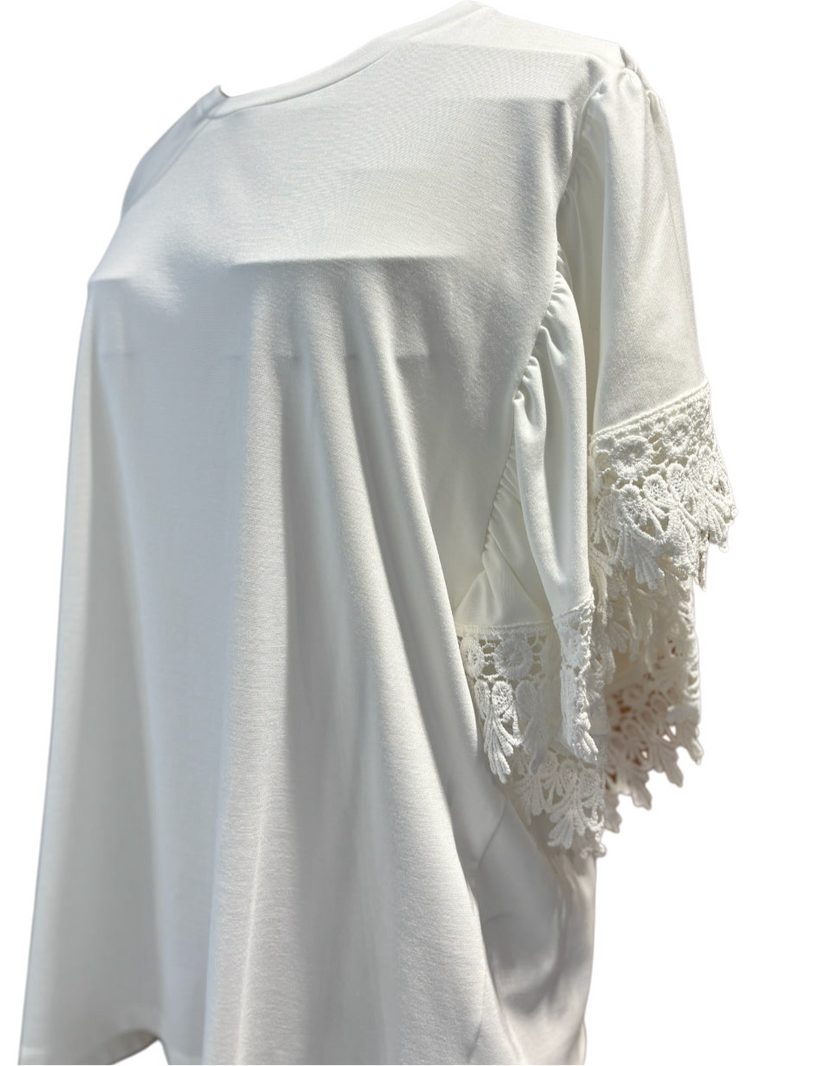 T-shirt Mezza Manica con Bordo Macramè MORE