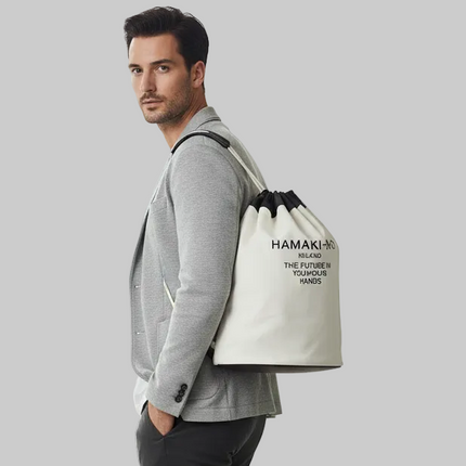 Borsa modello sacca con tracolla in corda