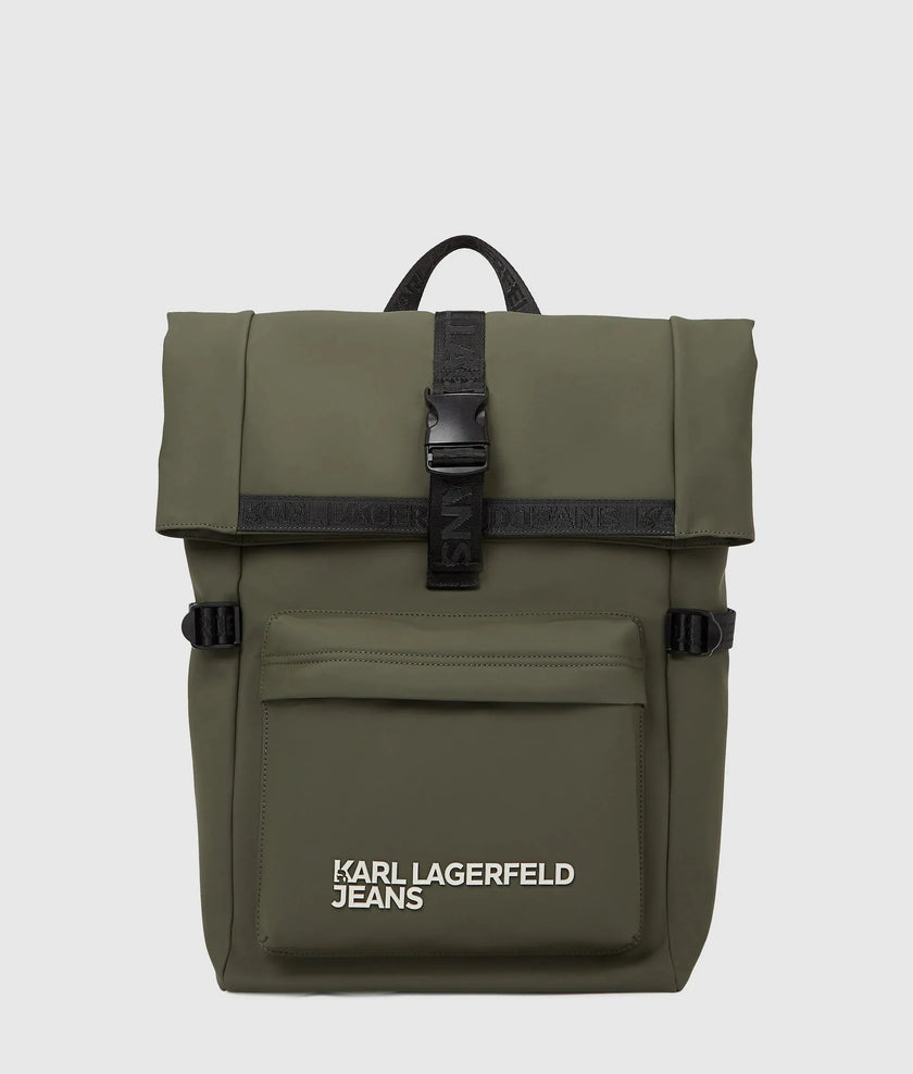 A3M30246 - cover