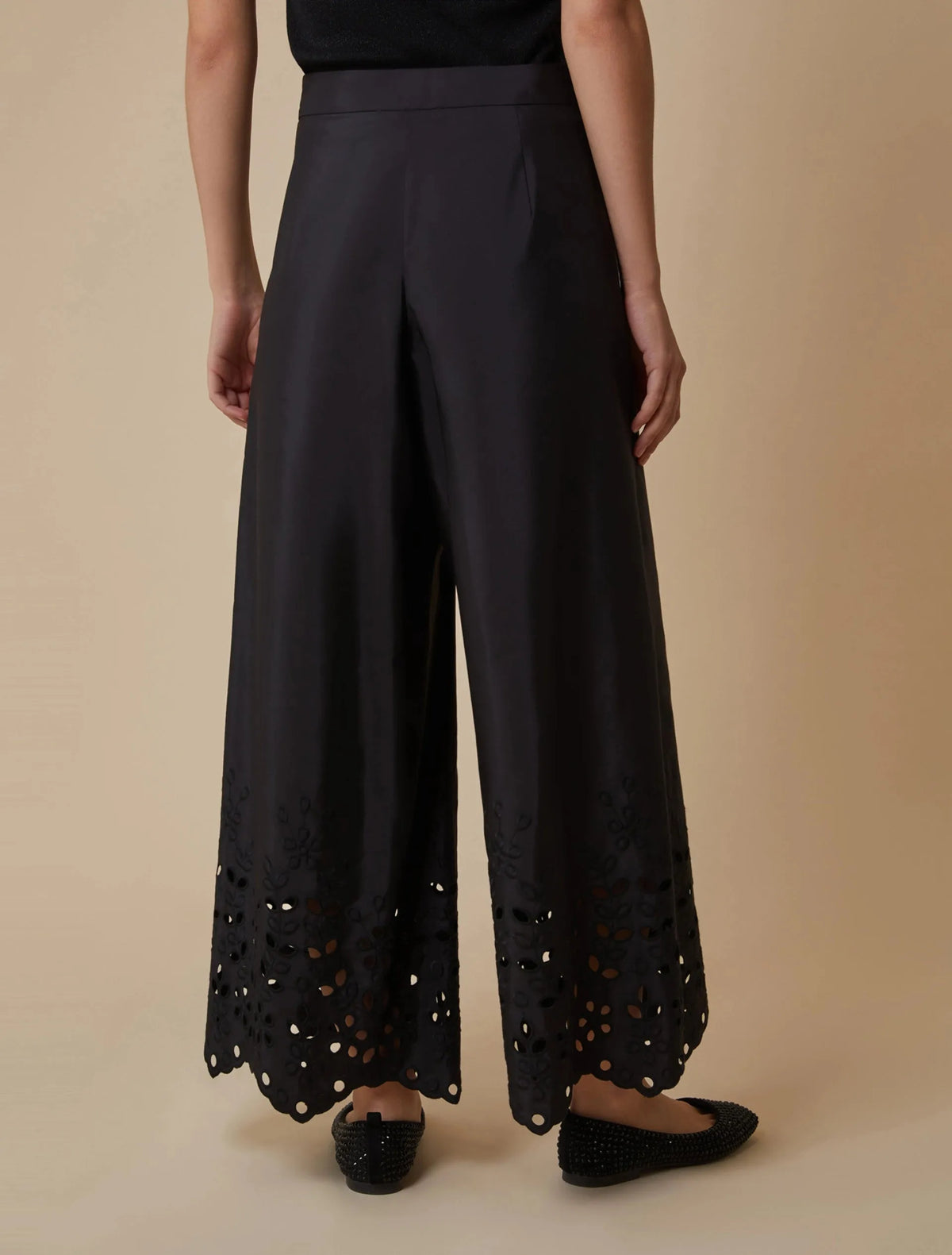 Pantalone Con Ricamo Sangallo al Fondo PENNYBLACK