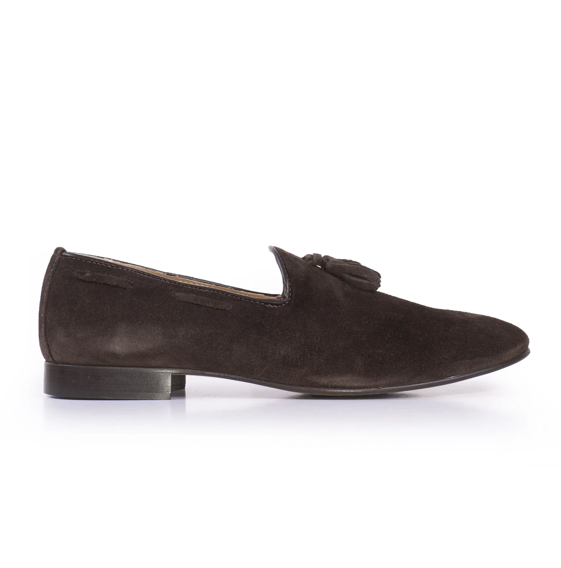 Mocassino in pelle scamosciato forato con nappine VDC