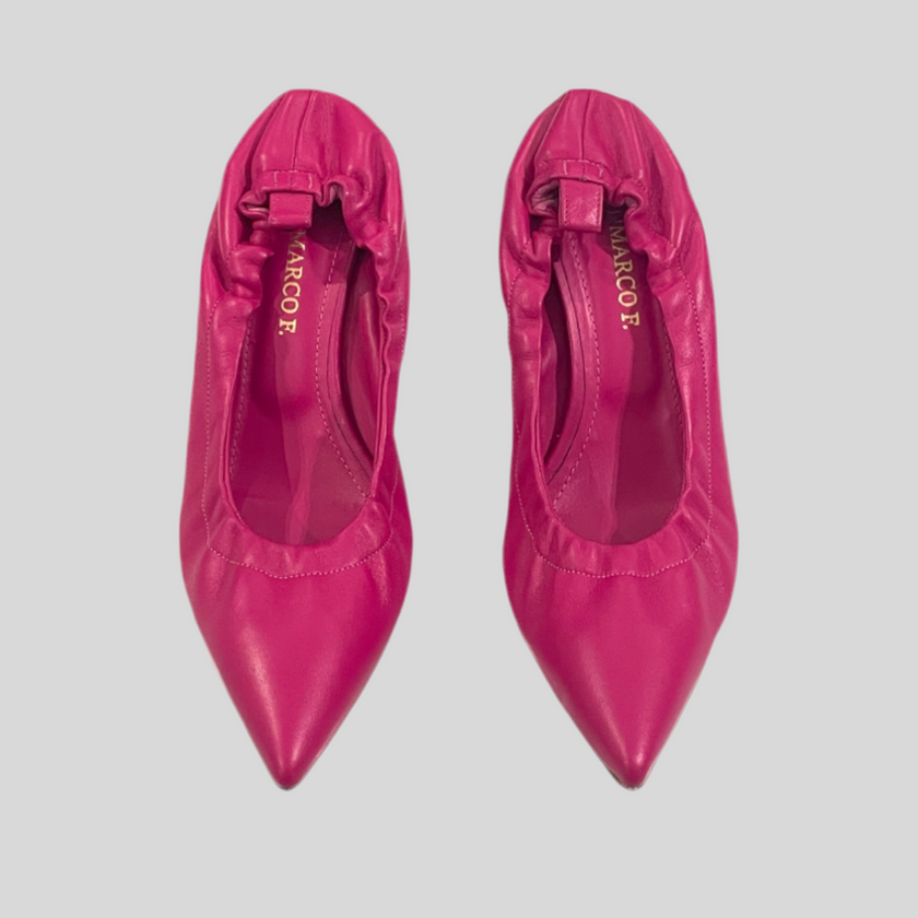 Décolleté in pelle con tacco basso GIANMARCO F.