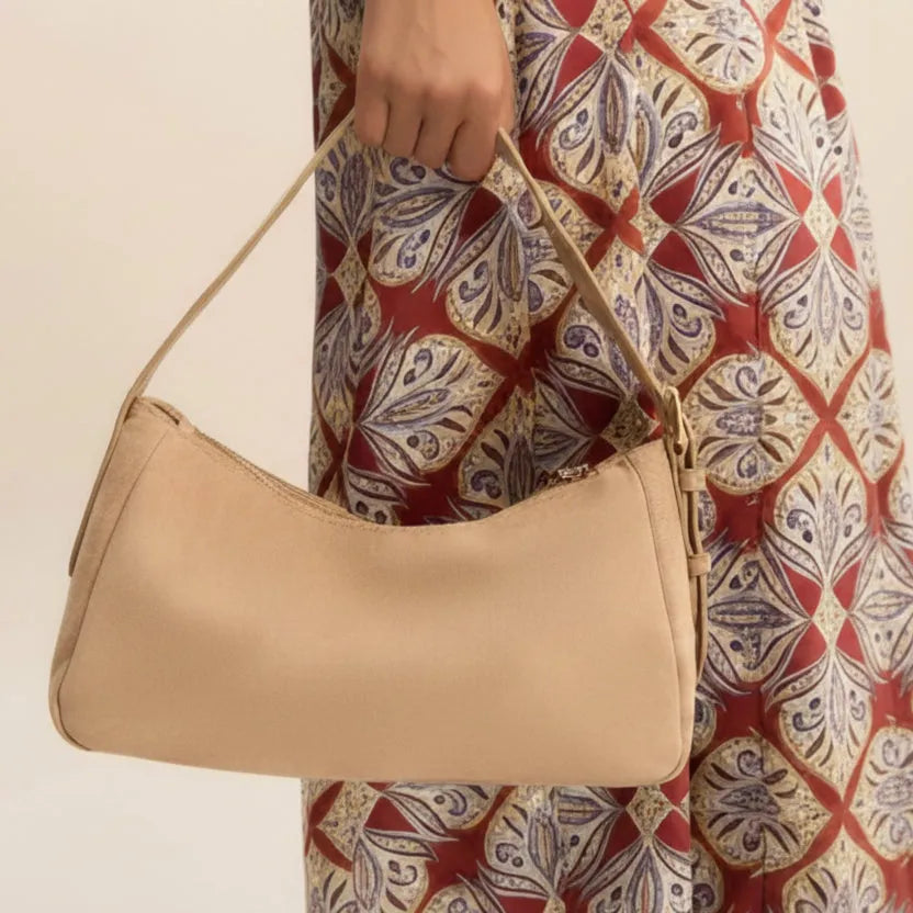Borsa cobalto da spalla vellutata EMME MARELLA — vista retro/laterale | WEMAX