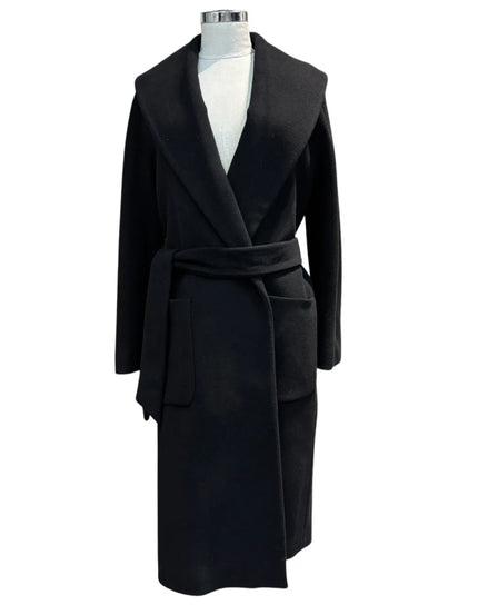 Cappotto a vestaglia con cintura in vita