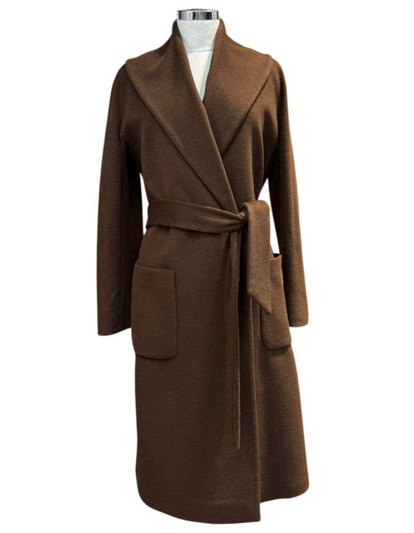 Cappotto a vestaglia con cintura in vita