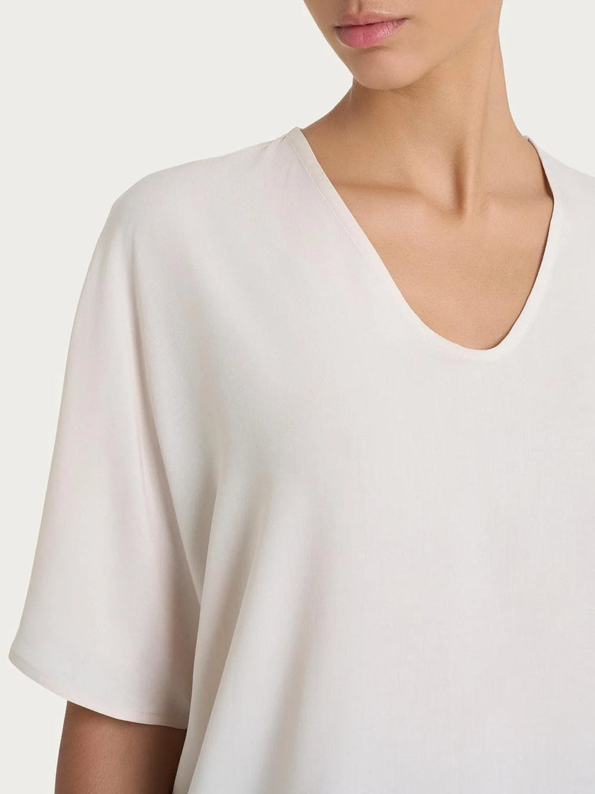 Blusa con scollo a V e manica al gomito in Ecoseta RAGNO