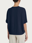 Blusa con scollo a V e manica al gomito in Ecoseta RAGNO