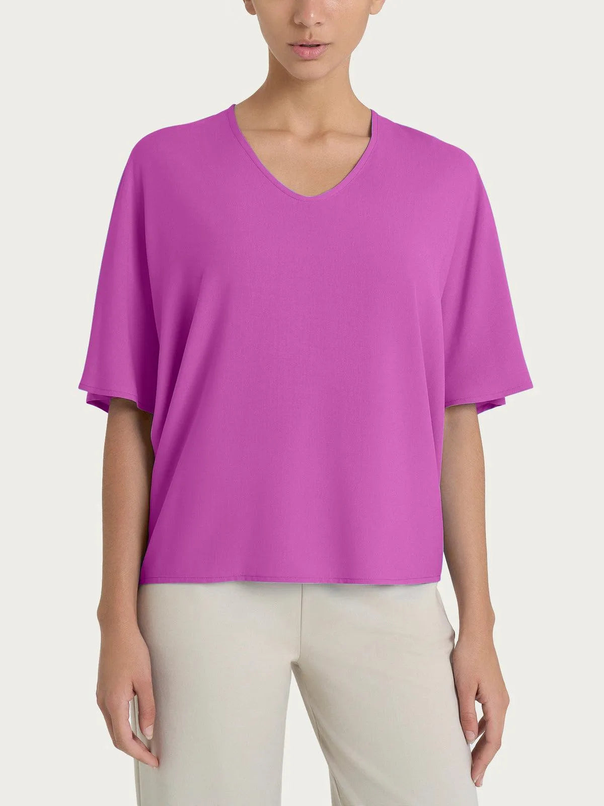 Blusa con scollo a V e manica al gomito in Ecoseta RAGNO