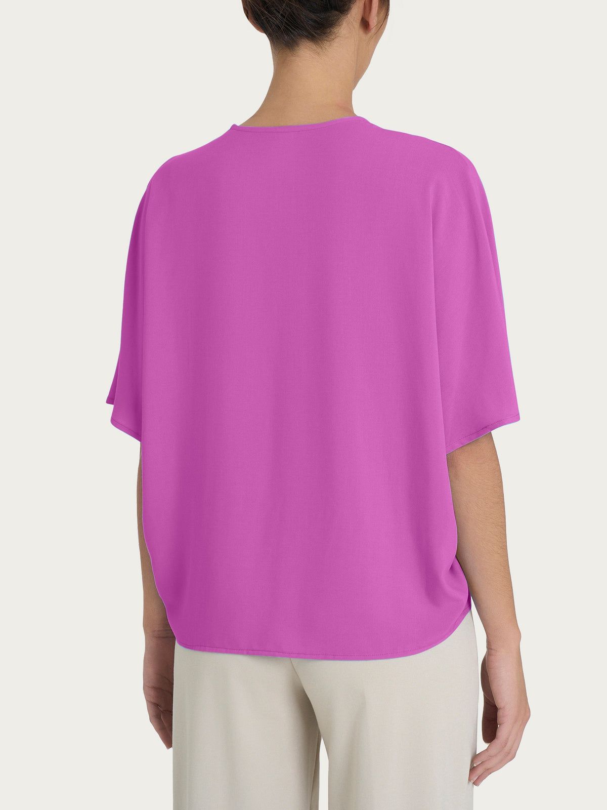Blusa con scollo a V e manica al gomito in Ecoseta RAGNO
