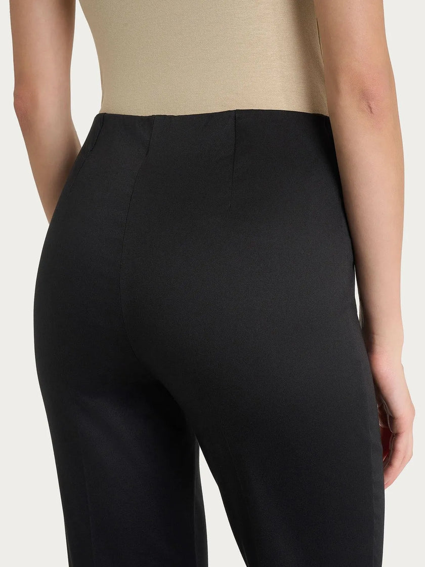 Pantalone a sigaretta con spacchetti in Satin Power RAGNO