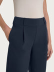 Pantalone a carota con tasche in Compact Light RAGNO