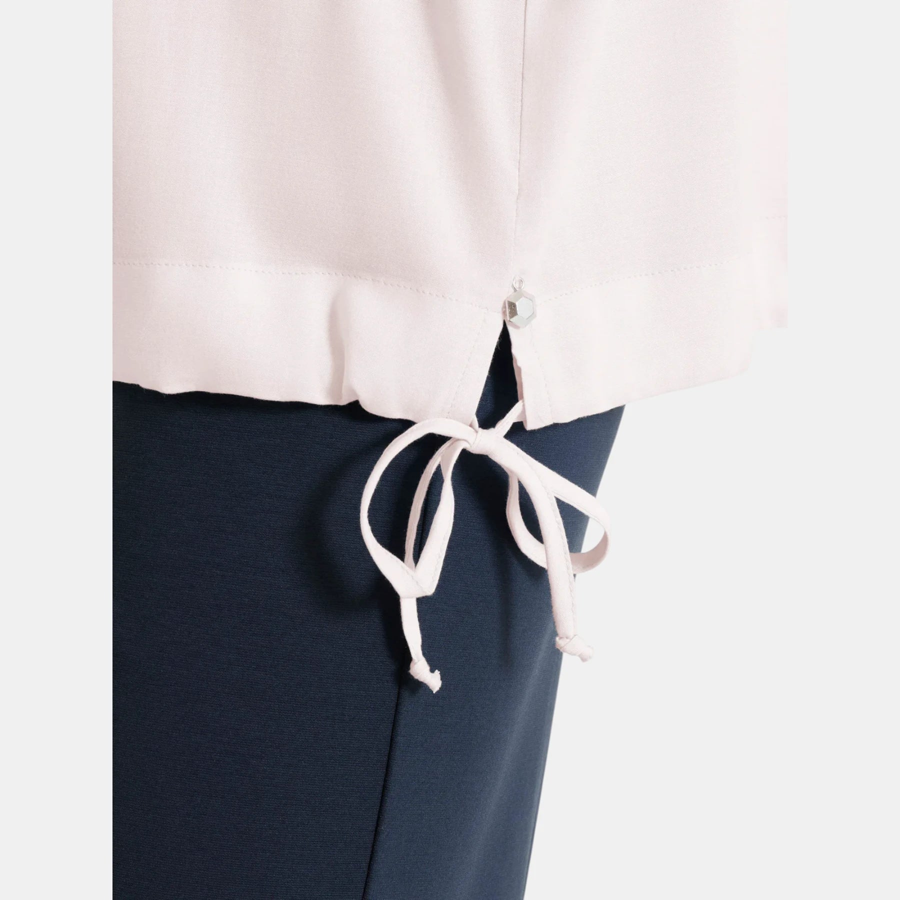 BLUSA DS23SJ SCOLLO A V