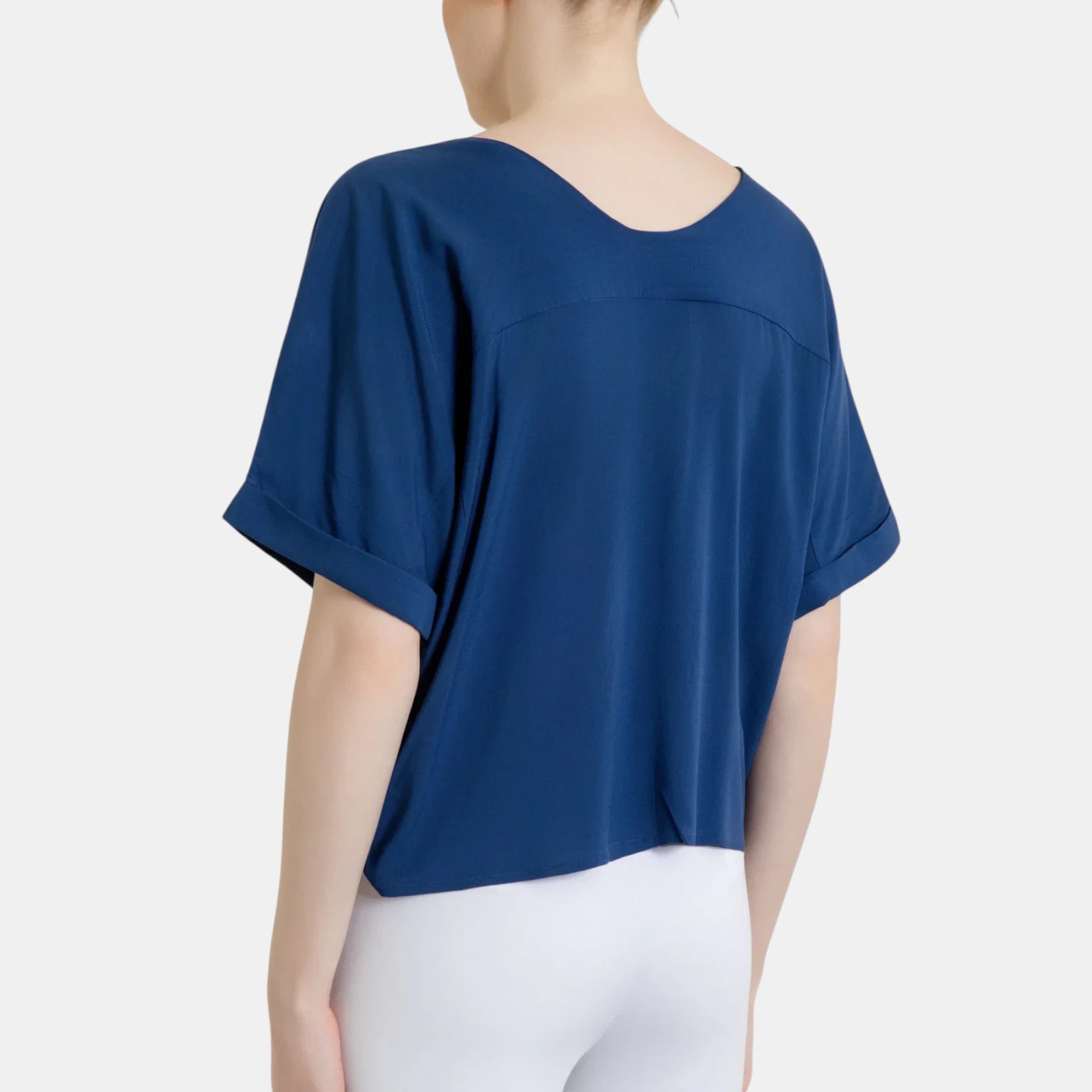 BLUSA DS26SM SCOLLO A V