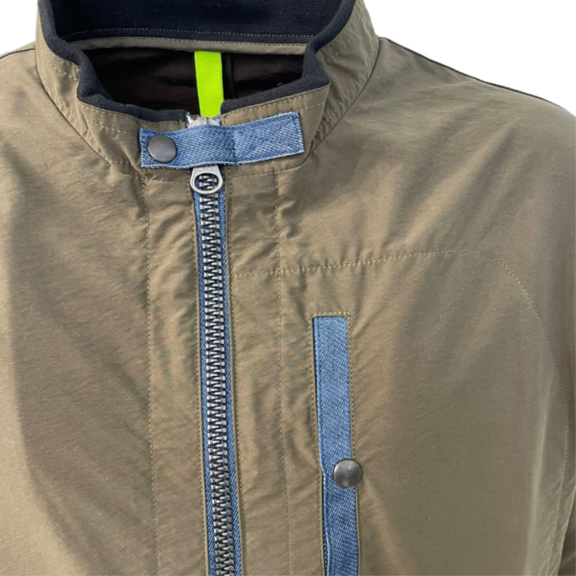 Giubbotto impermeabile con collo coreano DISTRETTO 12