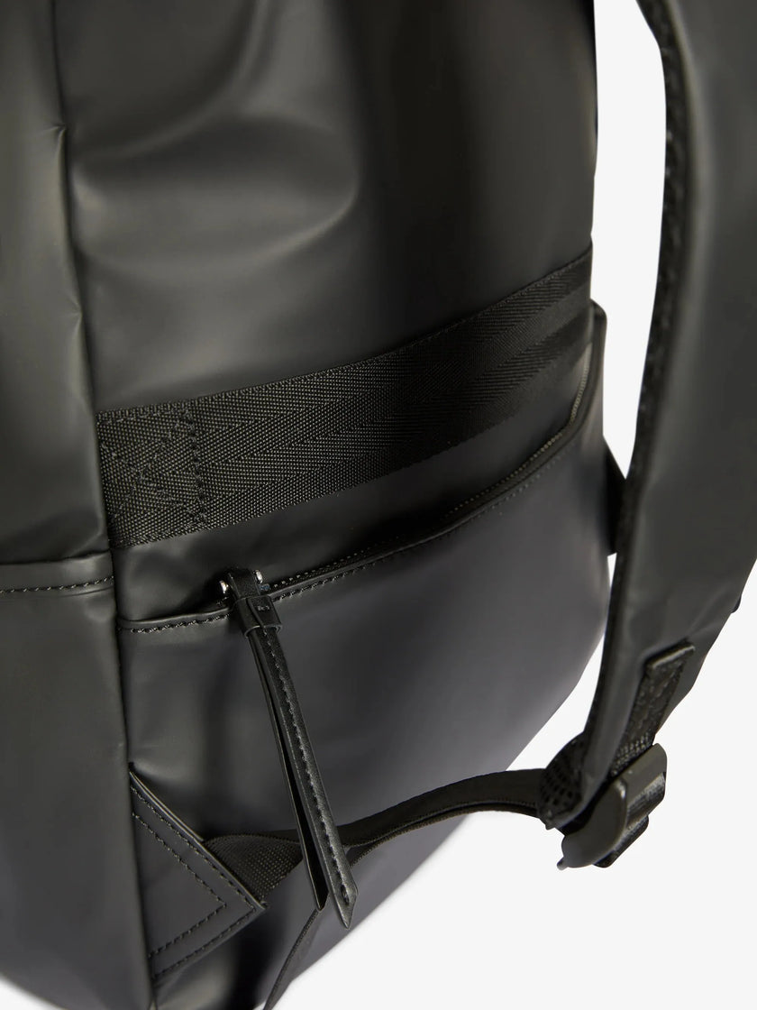 EB002 99 - nero - 4