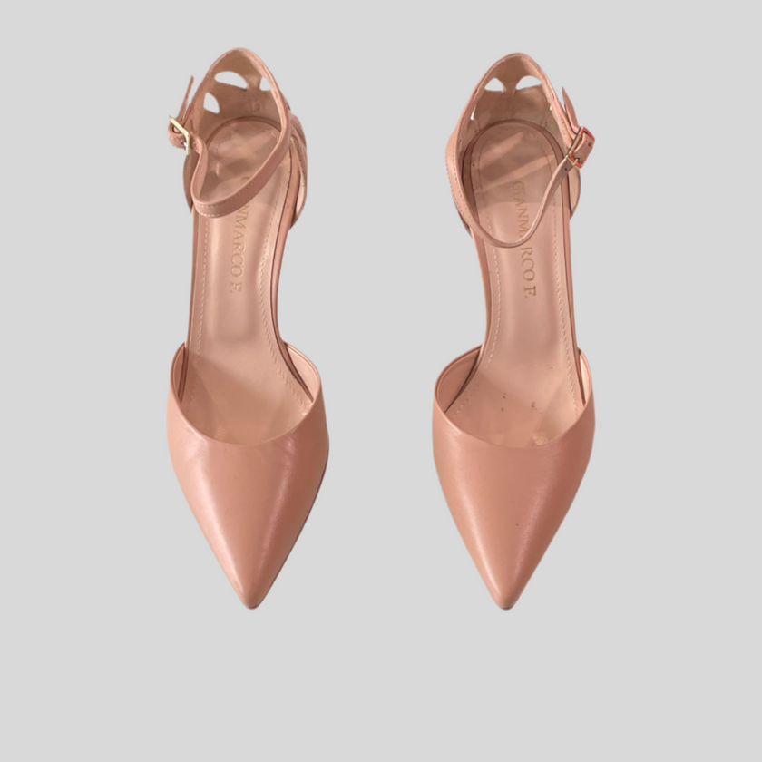 Décolleté in pelle con cinturino GIANMARCO F.