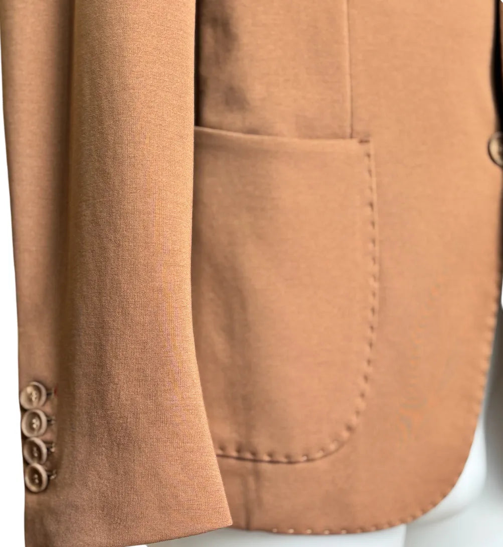 Giacca Slim Doppio Bottone con Tasca a Toppa e Rever Classico BERNESE