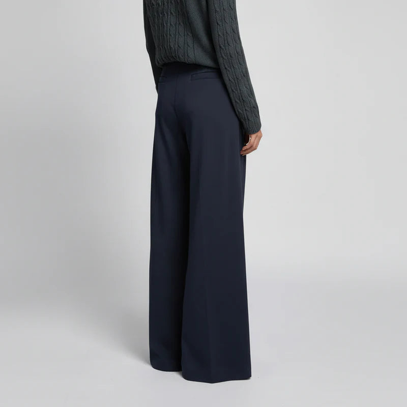 PANTALONE AMPIO MMLGINNICO CON PENCE