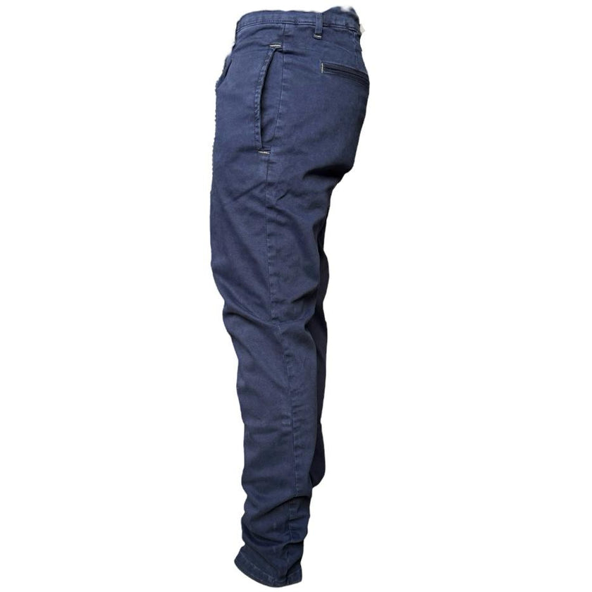 Pantalone con dettaglio laccio interno OUTFIT