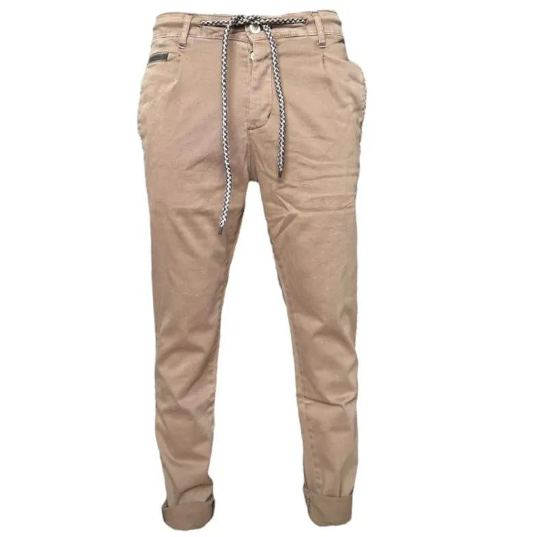 Pantalone con dettaglio laccio interno OUTFIT