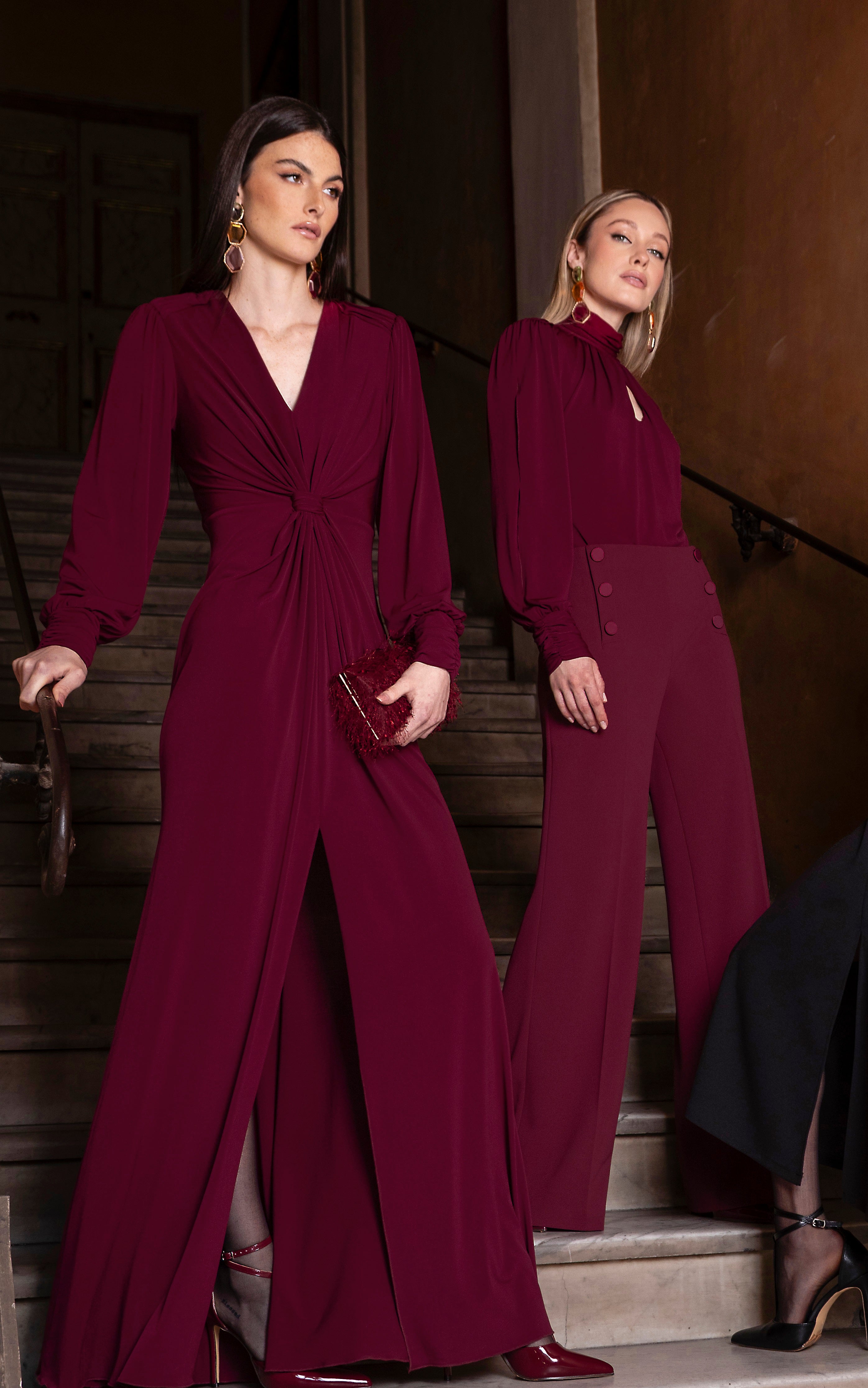 ABITO LUNGO JUVE CON NODO IN VITA