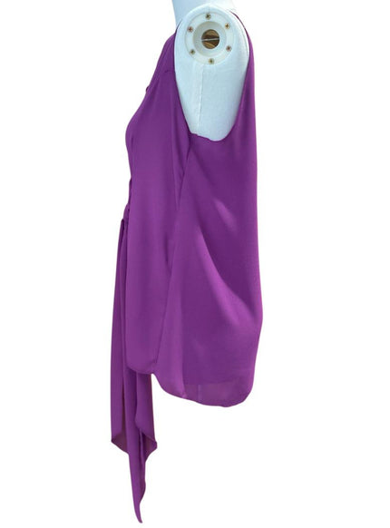 Blusa giromanica con nodo in vita